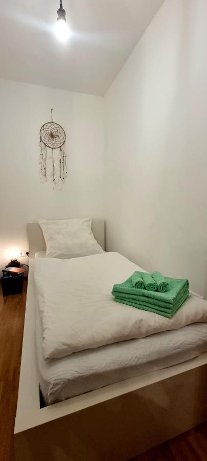 Business Apartment mit Küche für 1-3 +Netflx+5G WLAN nahe der MHH im Industrial Design Hannover Exterior foto